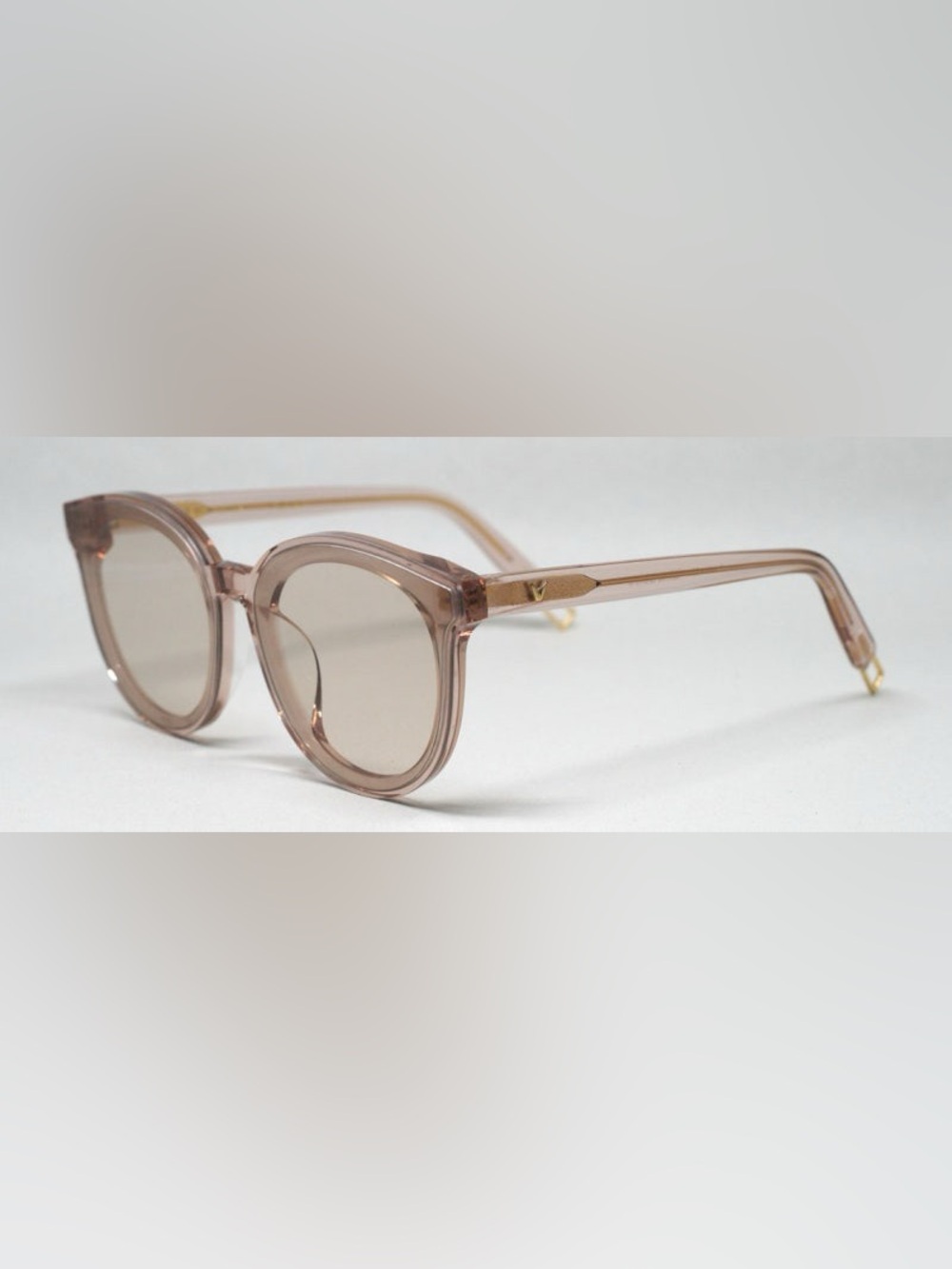 Gentle Monster Sunglasses Flatba in Light Mocha
